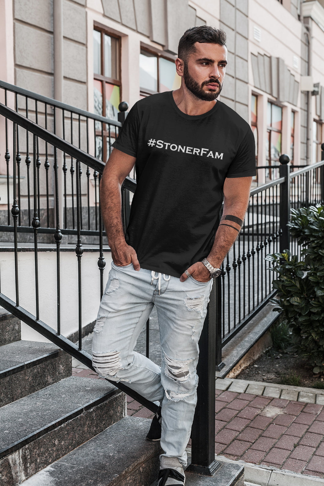 #StonerFam T-shirt